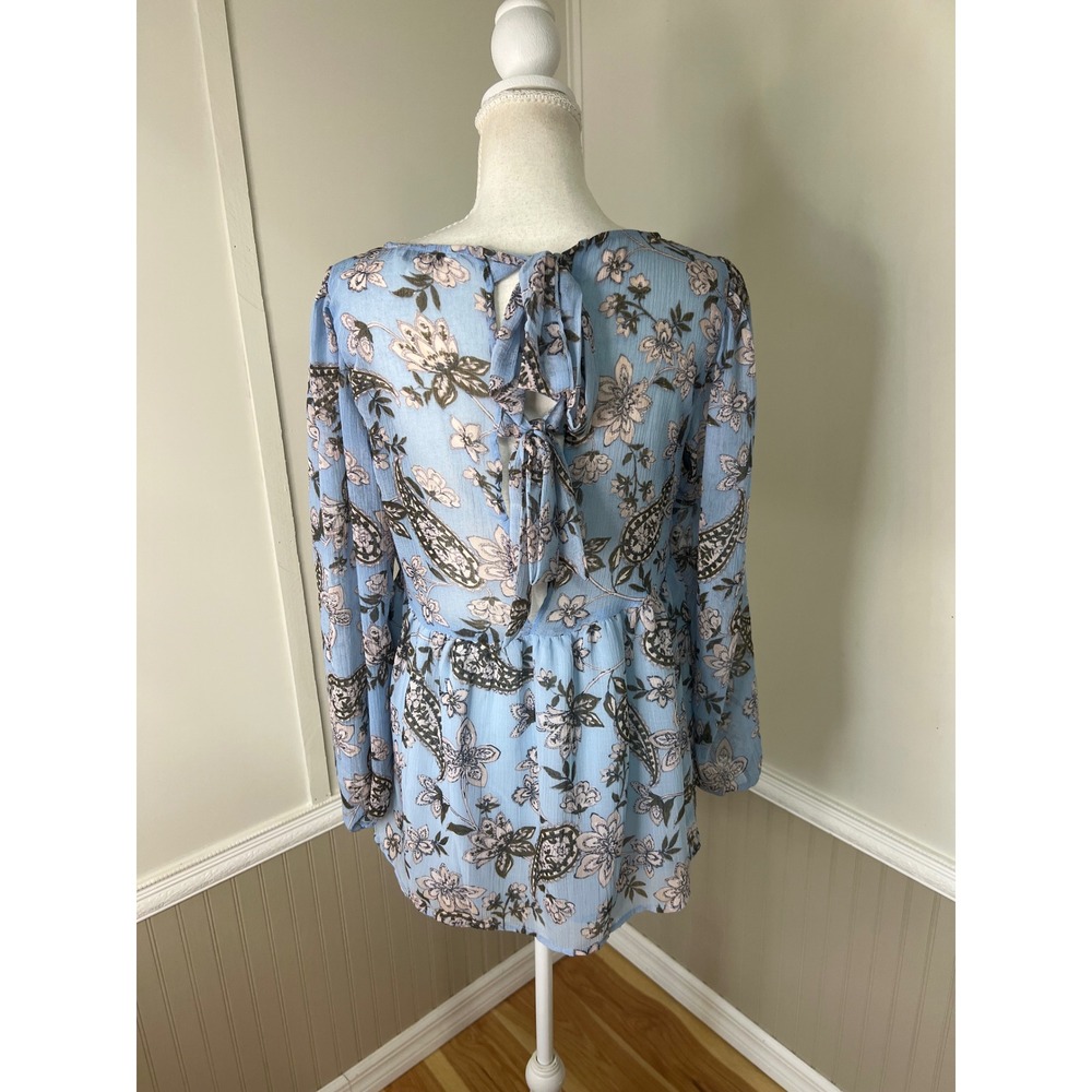 American Eagle Light Blue Paisley Floral Babydoll Tie Back Blouse Top Small - Picture 9 of 11